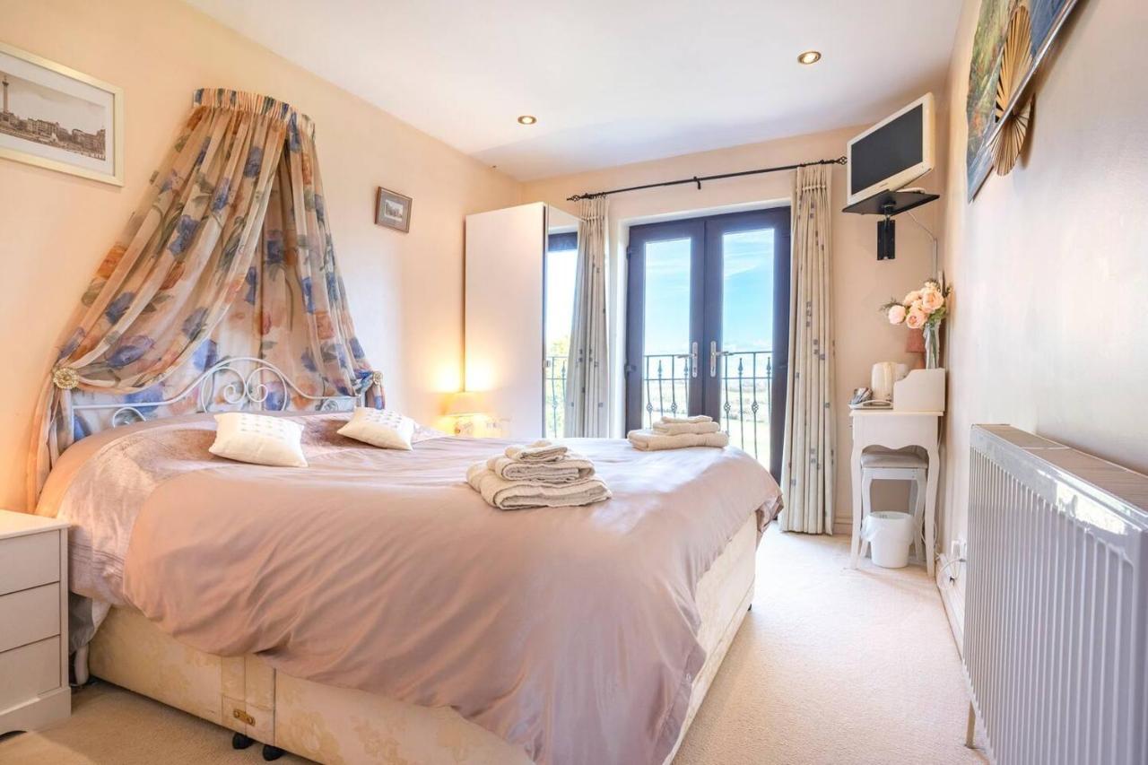 Willow Ridge - A Large Country House With 3 Rental Rooms Clutton المظهر الخارجي الصورة