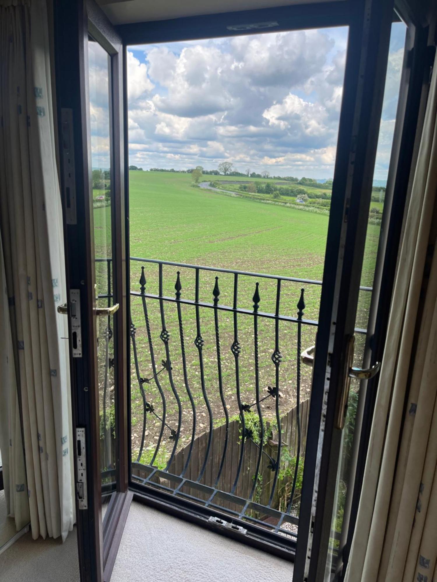Willow Ridge - A Large Country House With 3 Rental Rooms Clutton المظهر الخارجي الصورة